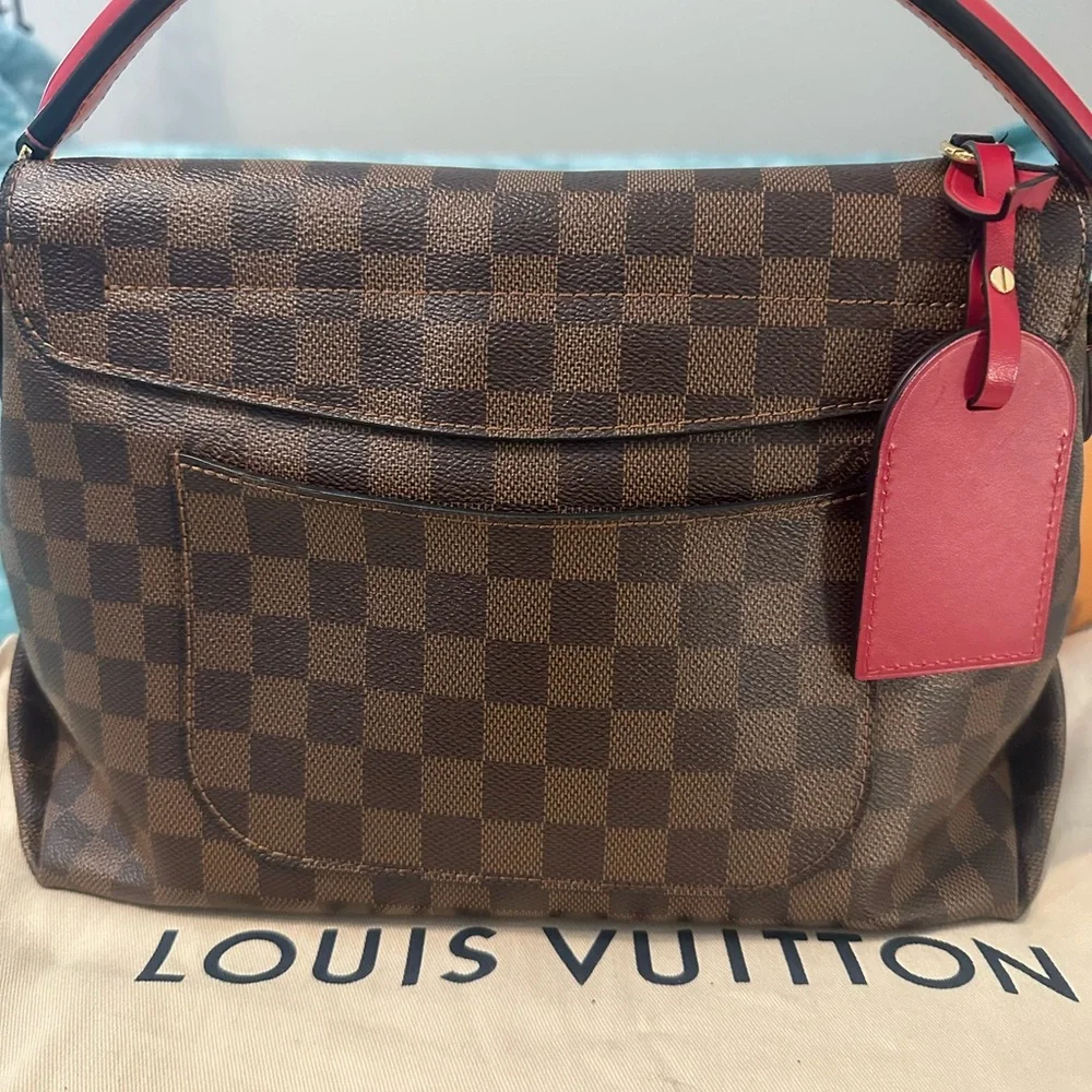 Louis Vuitton Beaubourg MM - Picture 3 of 10